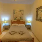 Large And Bright Apartment In The City Centre Goslm-2
