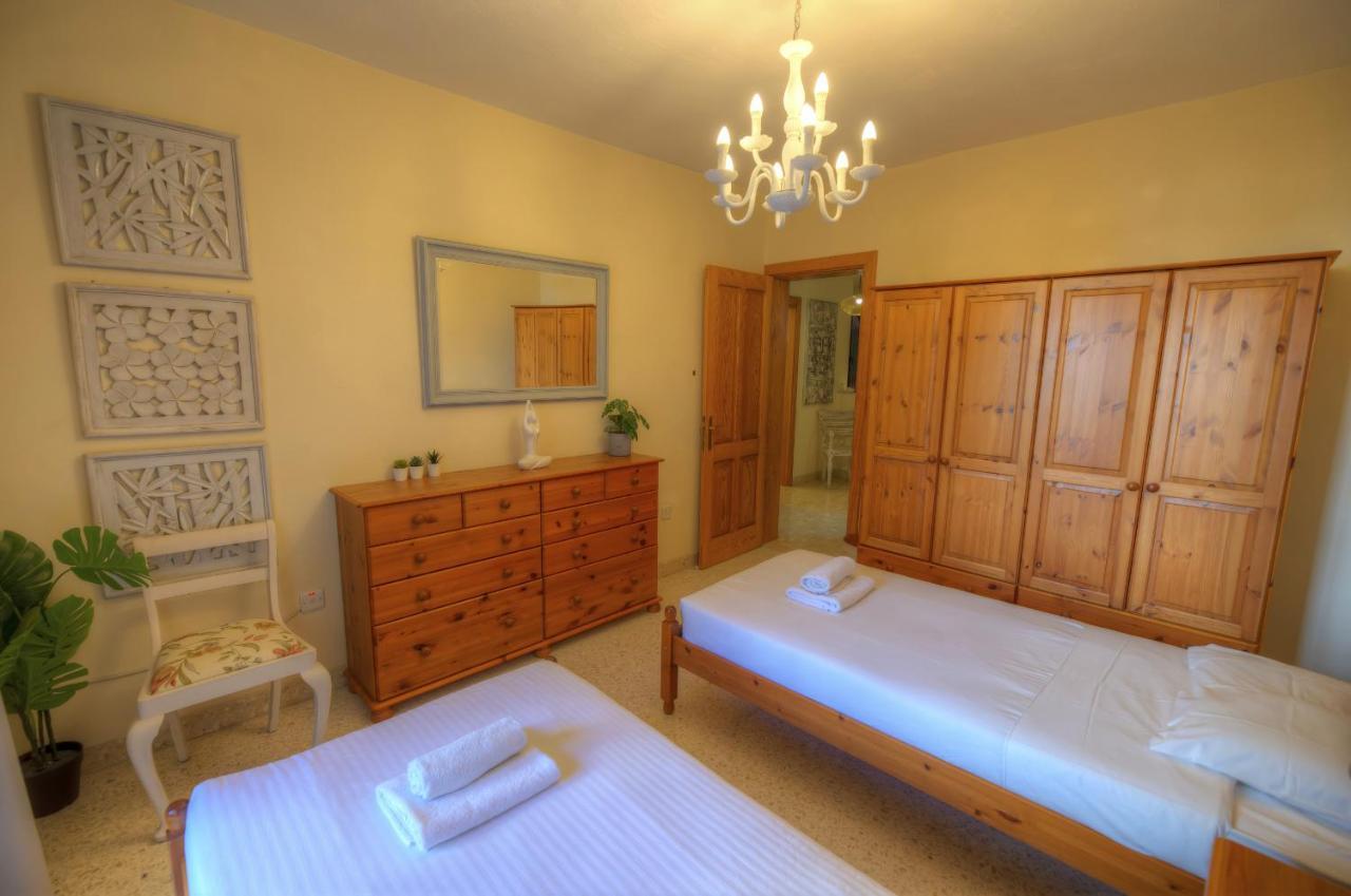 Apartment Large And Bright In The Centre Goslm-2 Sliema